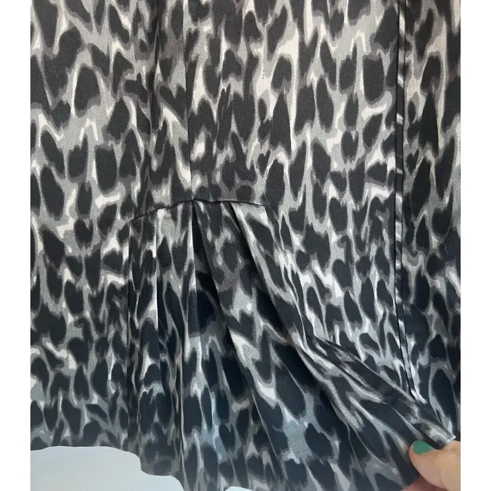 Worthington Leopard Print Black and Gray‎ Stretch Zippered Skirt Size 18